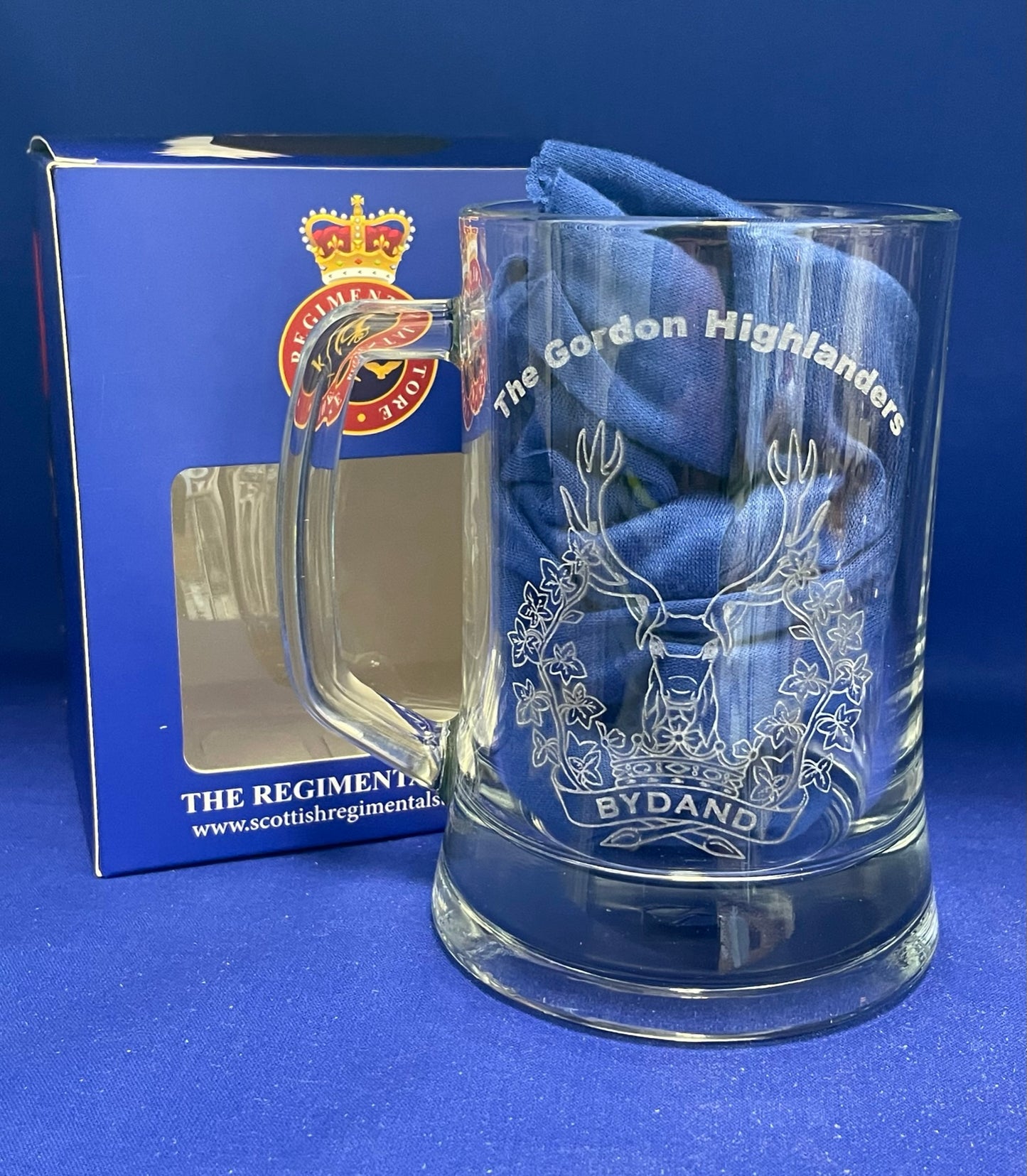 Gordon Highanders engraved beer glass and gifts.