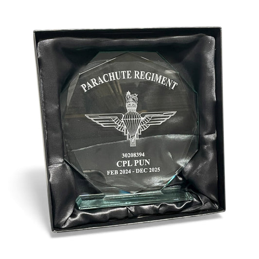 Parachute Regiment presentation desk plaque.