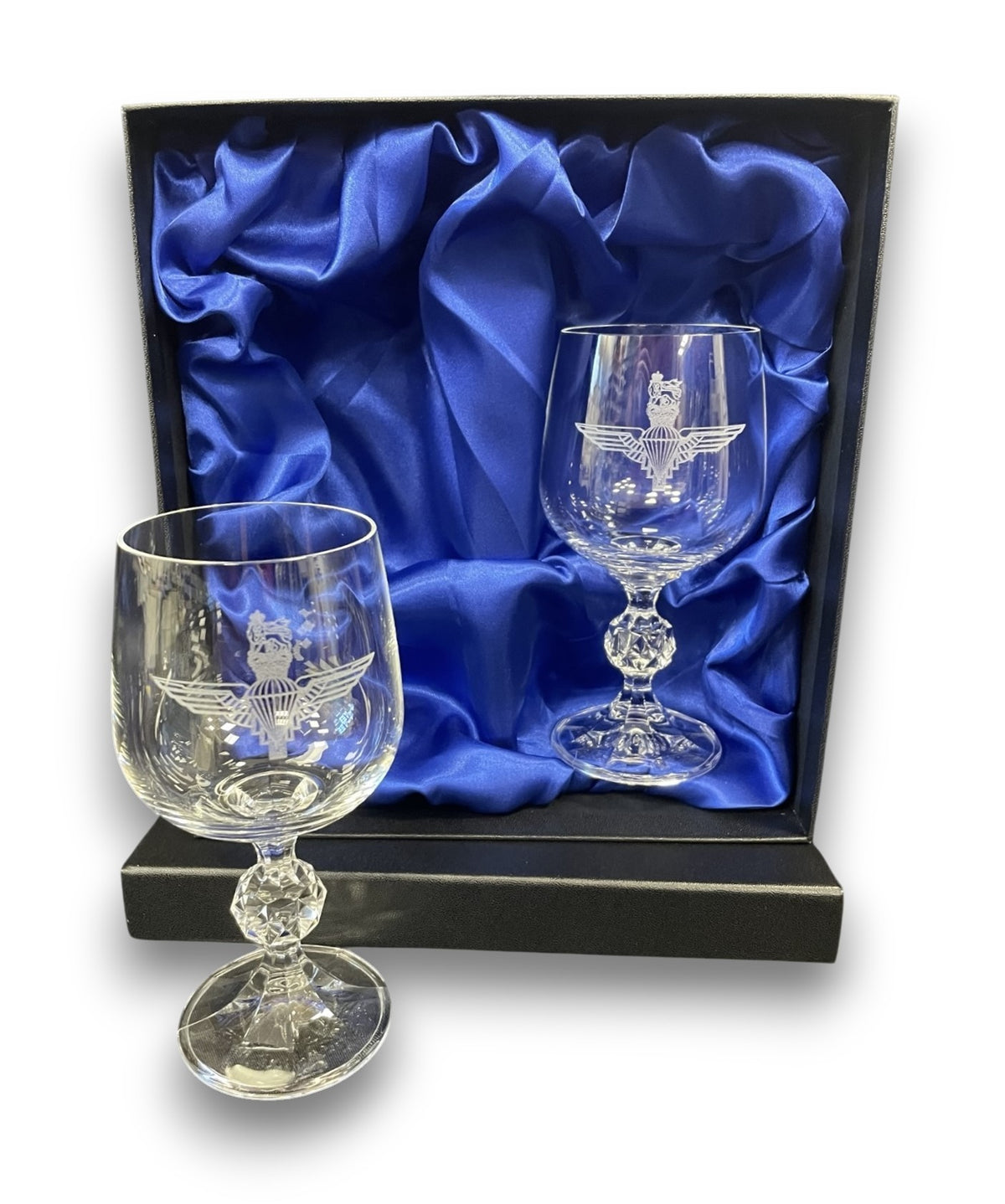 PARA engraved port and wine glasses and gifts.