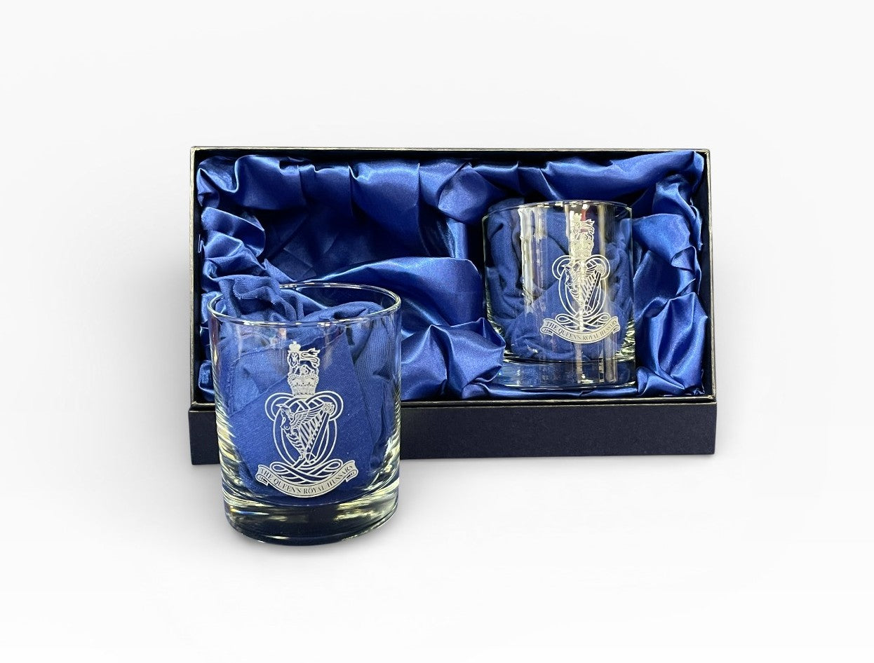 Queens Royal Hussars whisky gift set.