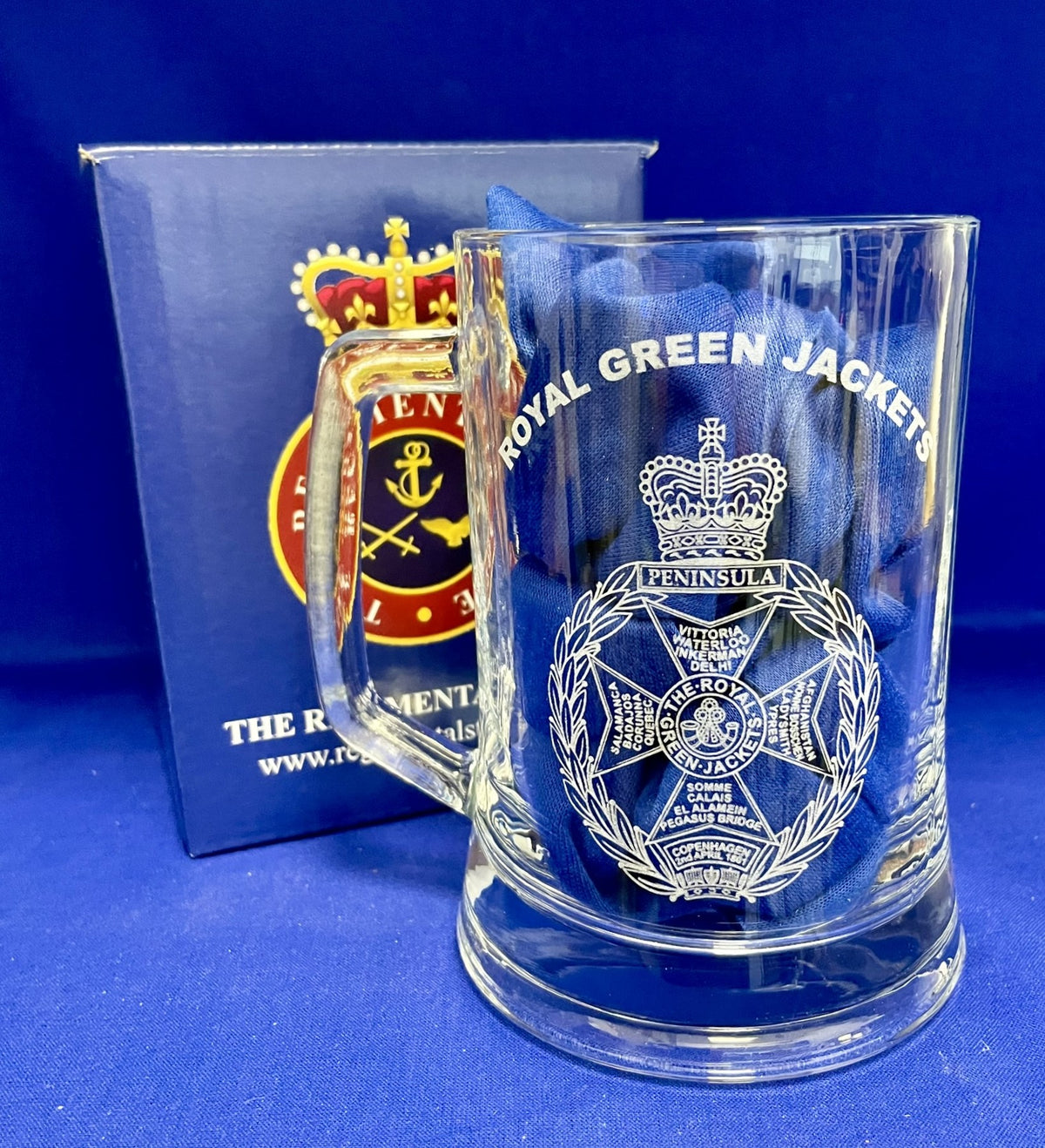 Royal Green Jackets engraved beer glass and regimental gifts.